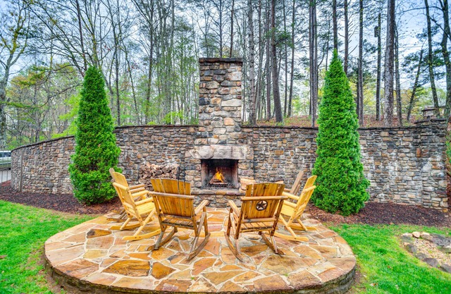 NOUVEAU-Dahlonega Home, parfait pour les réunions de famille!