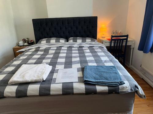 Large Double Bedroom with free on site parking