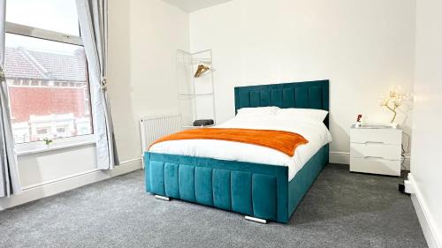 Large double room in Portsmouth - Mayhall Rd