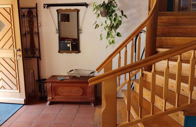 Large, family-friendly vacation apartment in the beautiful village center