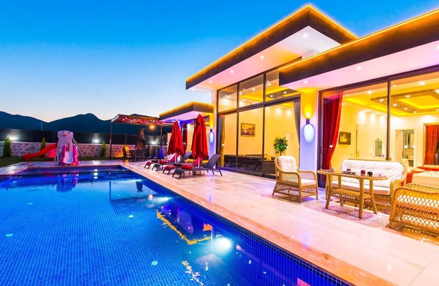 Large garden villa with private pool - 12 minutes from Kalkan