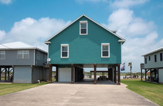 Large Home Near the Caney Y with Pool!