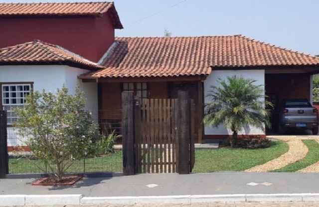 Grande maison, confort. et diffusé sur Bichinho, conn. centre historique de Tiradentes