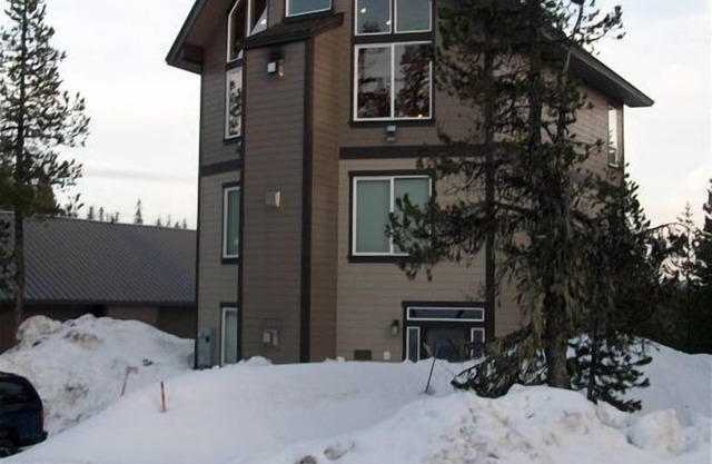 Luxueuse maison avec vue sur la montagne