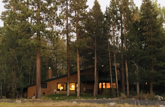 Tahoe Meadows Lac du Sud Tahoe 18 personnes, 8 chambres en été, 6 en hiver
