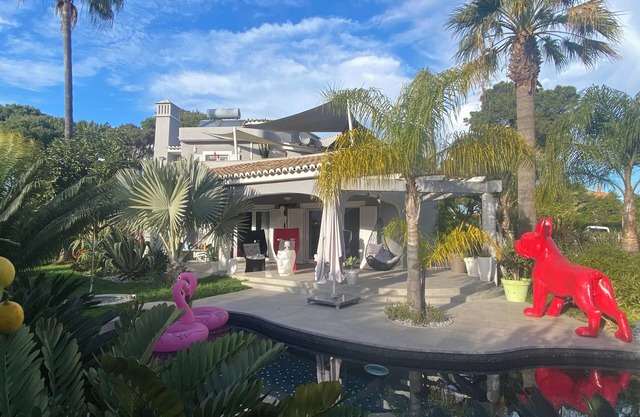 VILAMOURA luxury detached villa 4 en-suite bedrooms private pool golf at 300 m