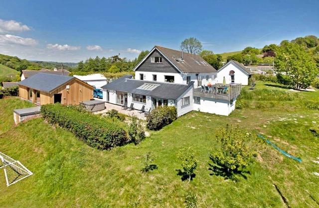 Grande maison de luxe avec piscine chauffée, bain à remous, cinéma près de la côte près de Shaldon