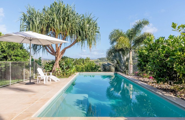 Large Luxury Lennox Beachhouse near Byron