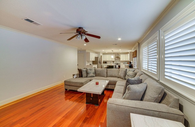 Large Rancho Cucamonga Home: 5 Mi to Red Hill Park