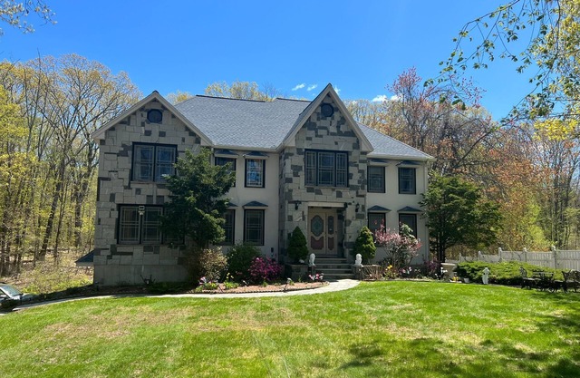 Large Scenic Home, Safe Quite Neighborhood, 30 min to Boston, Nashua, Manchester