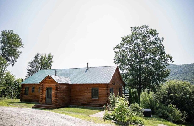 White Mountains Log Home Une vue imprenable, Pour toute la famille, Ski Tenney Mountain