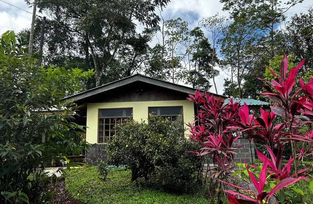 Grand Studio dans ferme privée près de Bijagua - Rio Celeste - Parc Tenorio