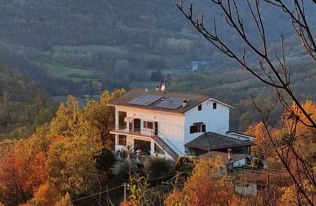 Large vacation apartment in Piedmont surrounded by nature