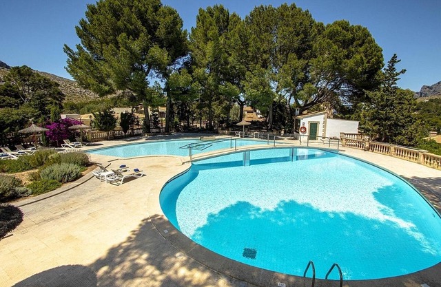 Large Villa, Fantastic Private Pool (20m²), Outdoor Areas & Views in Cala San Vicente 800m to Beach