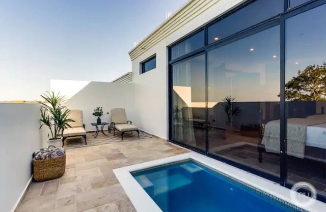 Las Haciendas, Villa 2 with Private Plunge Pool