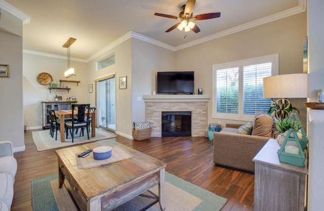 Las Vegas Condo Rental with Pool Access!