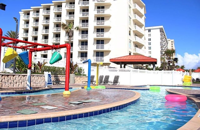 Last Minute Awesome Trip to Florida!!! The Cove on Ormond Beach