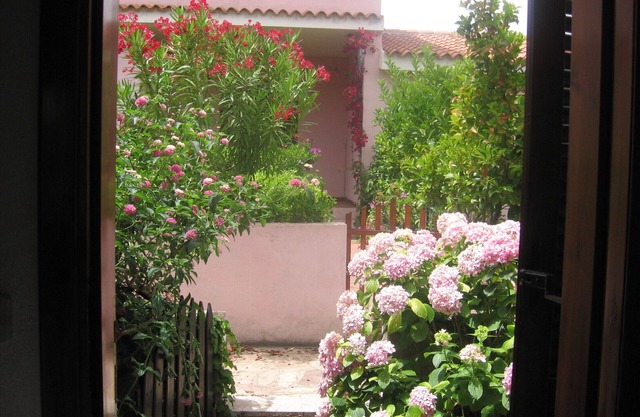 Last MinuVilletta with garden in Montepetrosu (San Teodoro)