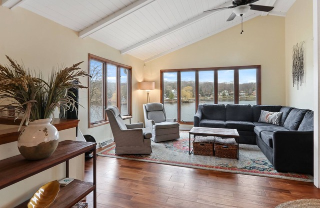 NEW! Lauderdale Lake Living