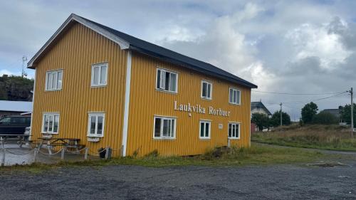 Laukvika rorbuer