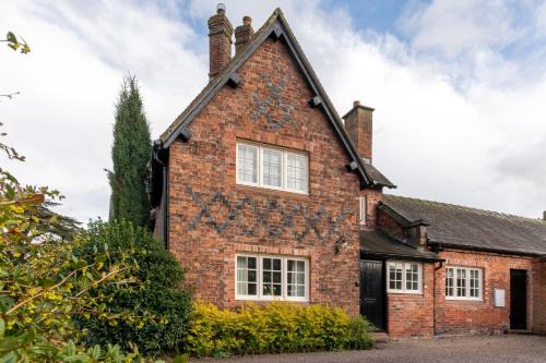 Laundry Cottage