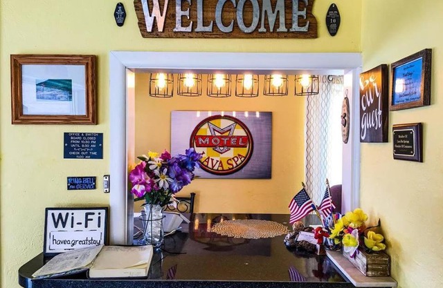 Lava Spa Motel & RV