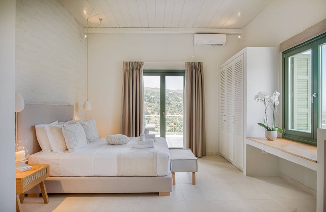 Lavanda Suite by Casa Di Fiori Andros Suites