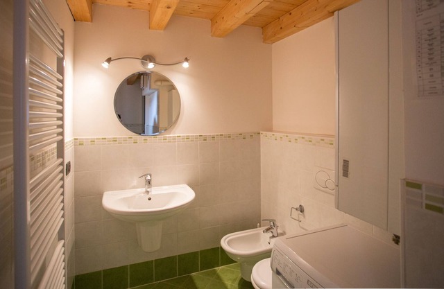 Lavarone Appartement GREEN grenier romantique avec Internet gratuit WI-FI