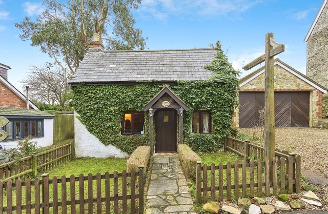 Lavender Cottage - un chalet qui peut accueillir 5 personnes dans 3 chambres