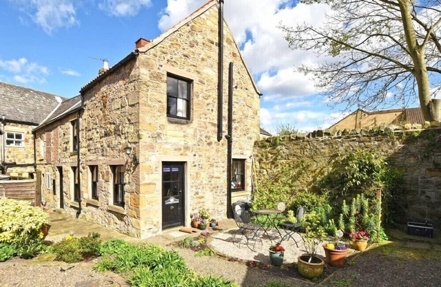 LAVENDER COTTAGE (BAILIFFGATE), family friendly in Alnwick