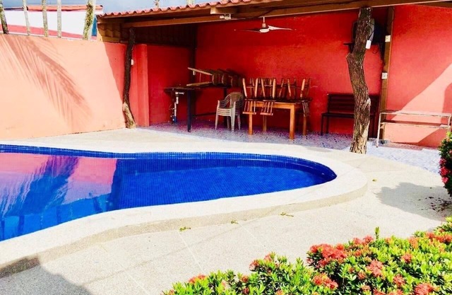 Lavish Beach House - Piscine et coucher de soleil spectaculaire