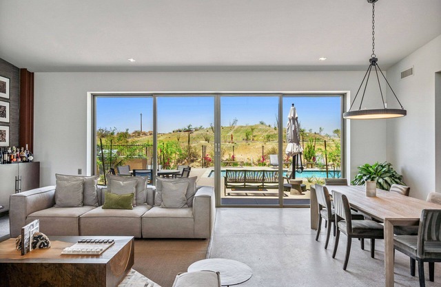 Lavish Modern Desert Private Estate