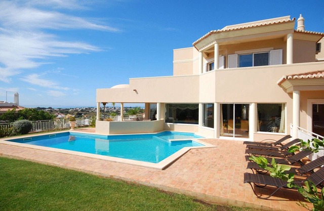 Villa somptueuse avec piscine privée à Albufeira