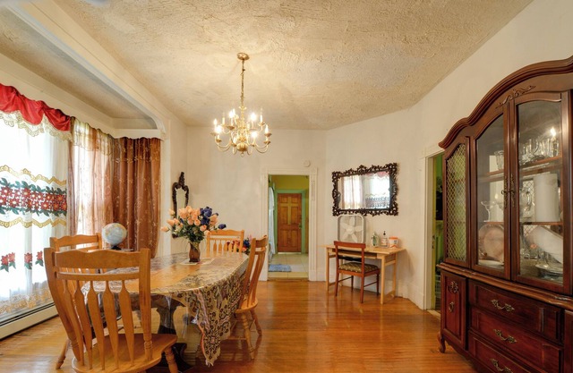 NEW! Lawrence Retreat - 10 Mi to Canobie Lake Park