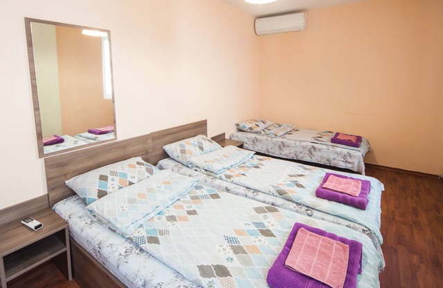 LAZUR - 15min to the Beach - nice flat with 2 separate rooms