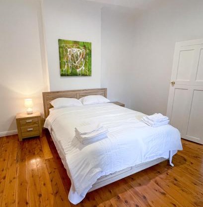 LCF Rosehill Accommodation 3 free car parking inside property G2
