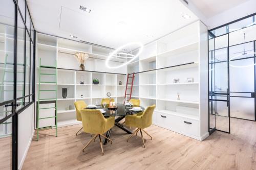 Le 121 - LOFT design Rue d'Antibes