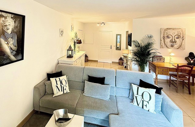 Le Aix Rotonde Mirabeau 4* - T4 / 110 m2 centre ville avec terrasse 30 m2 garage