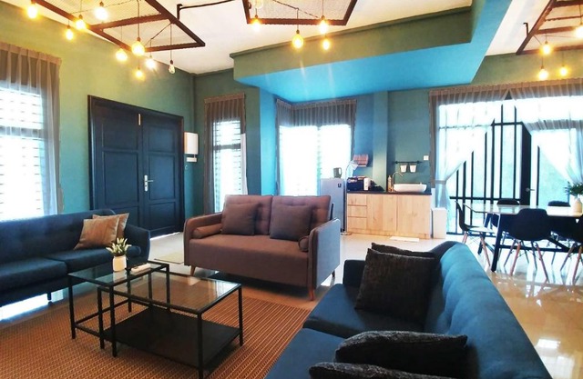 Le Bleu Malacca
