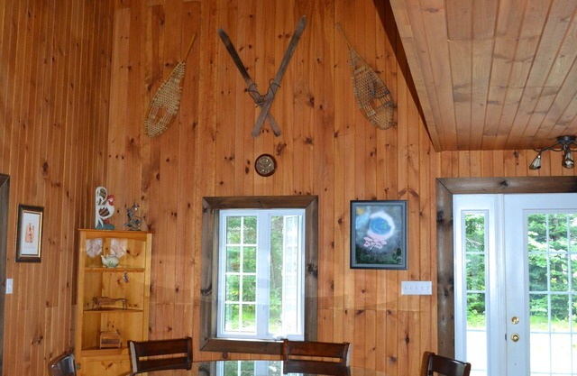 Le Chalet des Amis du Monde Charmant chalet dans la nature.