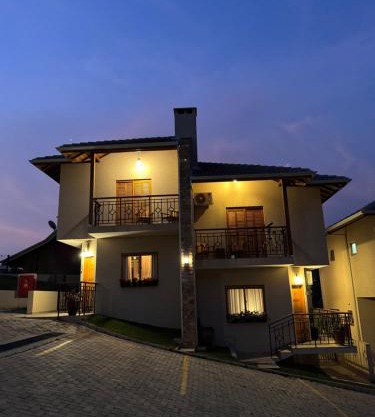 Le Cottage