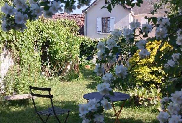 Le jardin Renard-Clos sur Loir cottage in the Loir & Loire valleys