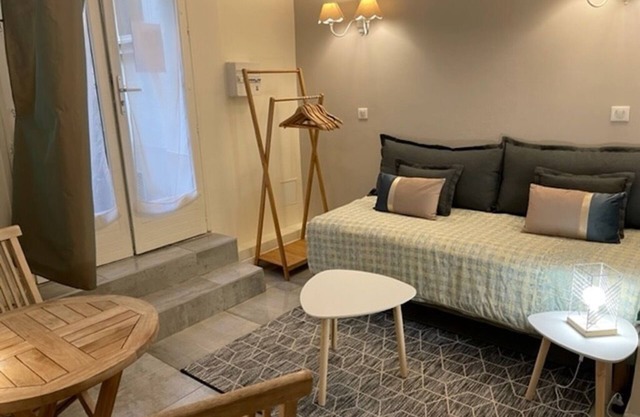 Le Marais, rue Volta studio