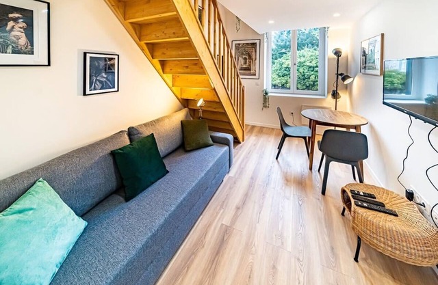 Charmant duplex avec mezzanine – Lyon Sud