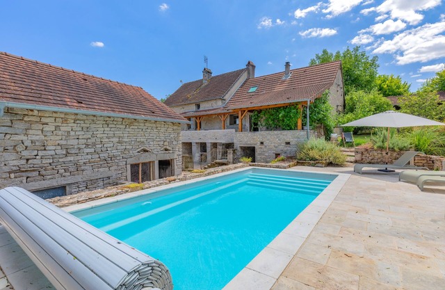 Le Pressoir - maison de campagne familiale - Piscine - Jardin - Wifi/Fibre