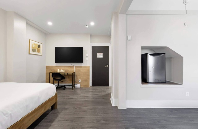 Le Sand & Stone Hotel 2 beds sleep 4