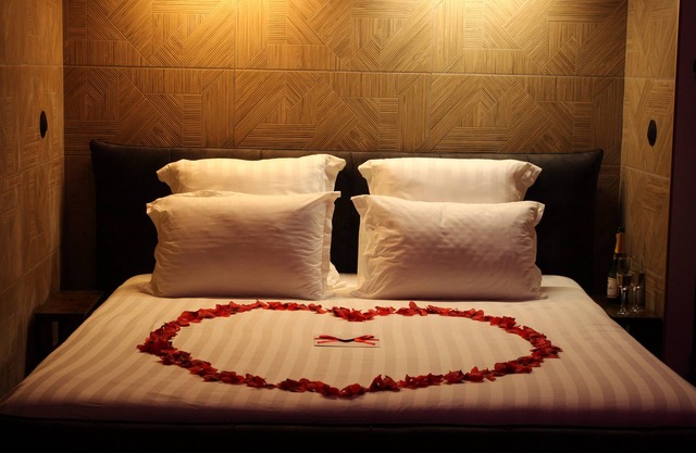 Le Spa'Cieux Suite & Spa - Love room avec spa, sauna et hammam