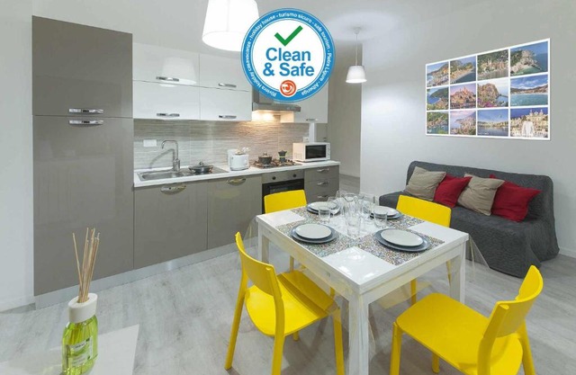 LE TORRI Riviera Holiday