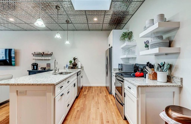 Lebanon Loft on the Downtown Square