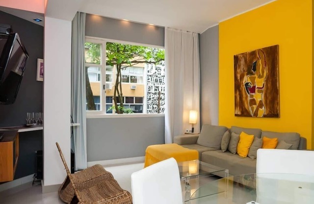 Leblon, 2 chambres, très grand lit ou 2 lits simples + double + canapé-lit, garage, terrasse